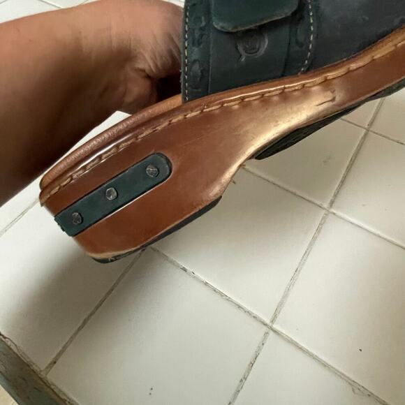 Born Banyan Clog Shoes Size 8 Suede Leather Buckle Slip On - Picture 5 of 8